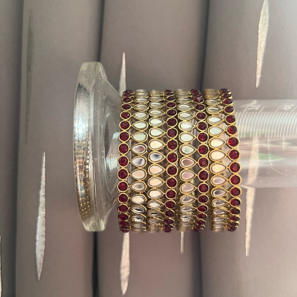Indian Bangles - Picture 5 of 6